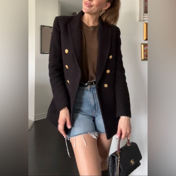 H&M Tops - Olive Green Sleeveless Knit Top